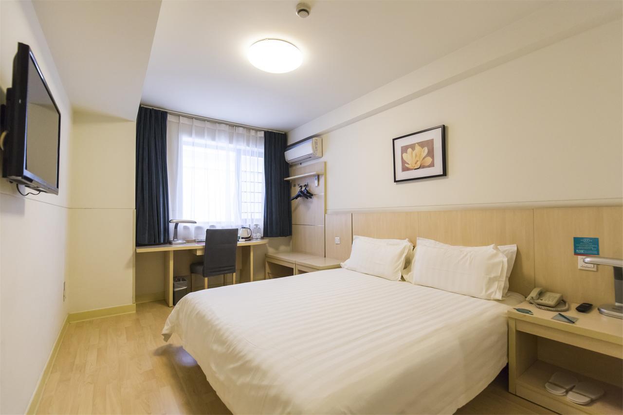 Jingjiang Inn Jurong Renmin Road Zhenjiang  Bagian luar foto